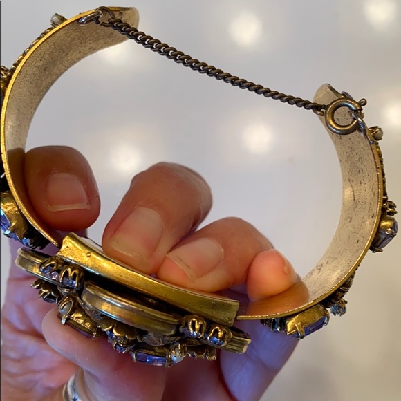 Vintage gold cuff with chain bracelet - Picture 6 of 7